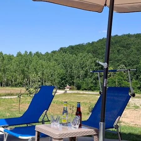 Vakantiehuis Vikendica Garaski Kutak