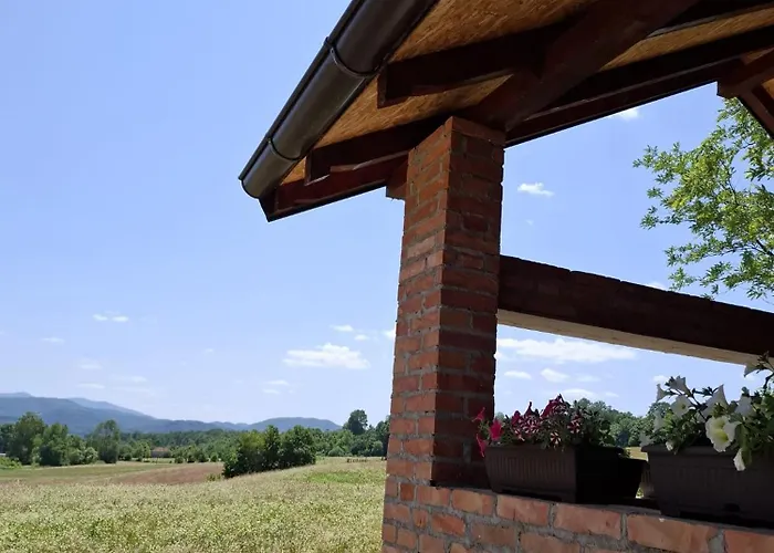 Vikendica Garaski Kutak Ferienhaus *